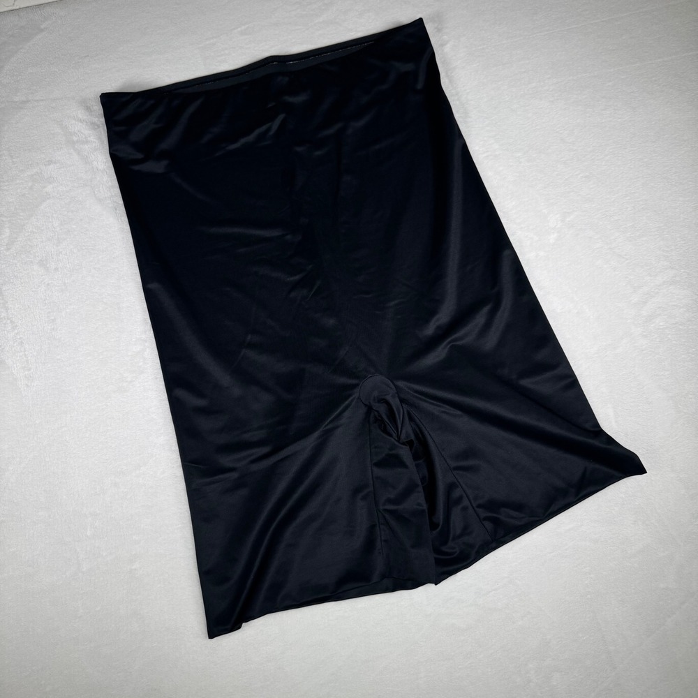 SPANX Size 3X Black Smoothing High Waisted Compression Slip Shorts‎